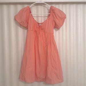 Pink puff sleeve mini dress